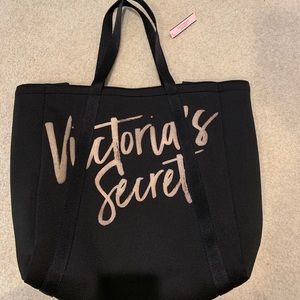 New Victoria’s Secret tote bag w/ insulated cooler